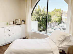 Santa Monica sollis location patient room with open window showing outside